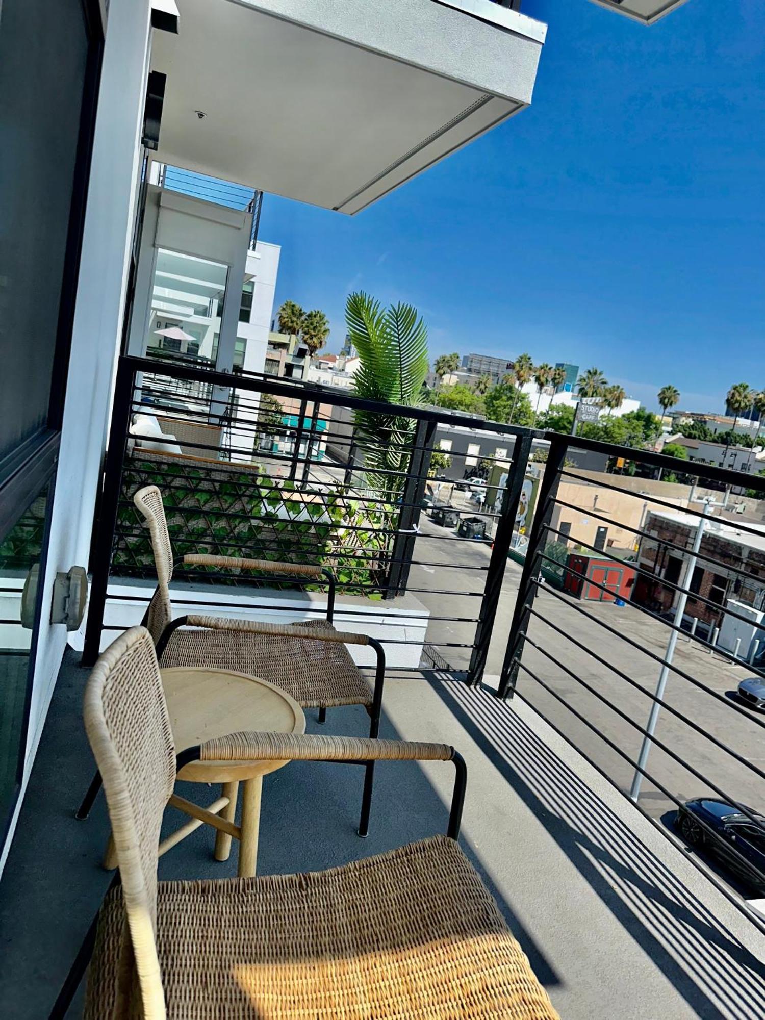 Cozy Apartment In Hollywood Los Angeles Exterior photo